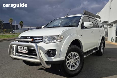 White 2014 Mitsubishi Challenger Wagon (4X4)