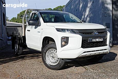White 2018 Mitsubishi Triton Cab Chassis Glx