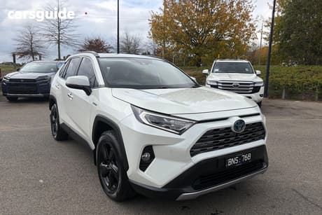 White 2021 Toyota RAV4 Wagon Cruiser (Awd) Hybrid