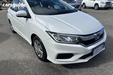 White 2017 Honda City Sedan Vti