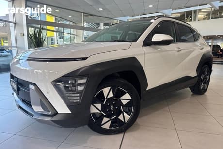 White 2023 Hyundai Kona Wagon Premium