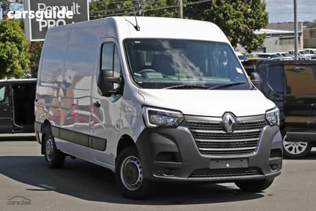 White 2025 Renault Master Van Pro Mwb Fwd (110Kw) L2H2