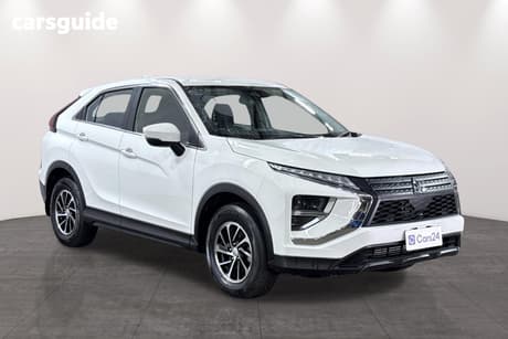 White 2024 Mitsubishi Eclipse Cross Wagon Es (2Wd)