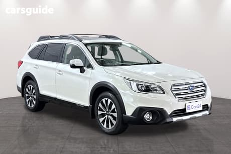 White 2016 Subaru Outback Wagon 2.5I Premium