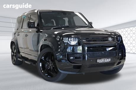 Black 2025 Land Rover Defender Wagon 110 P400 X-Dynamic Hse (257Kw)