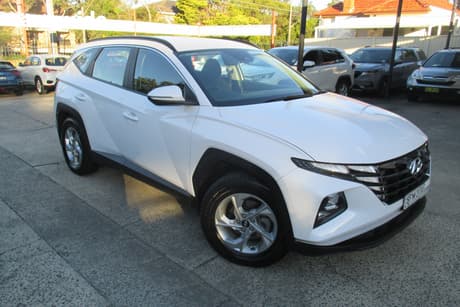 White 2022 Hyundai Tucson Wagon (Fwd)