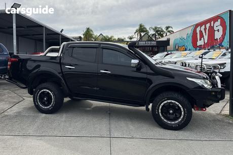 Black 2017 Mitsubishi Triton Dual Cab Utility Gls (4X4)