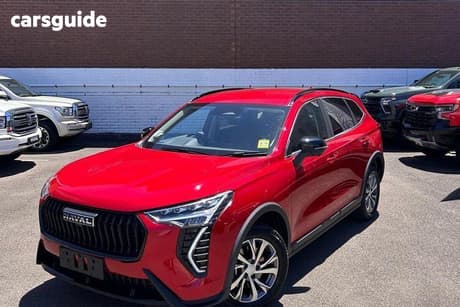 Red 2026 GWM Haval Jolion Wagon Lux