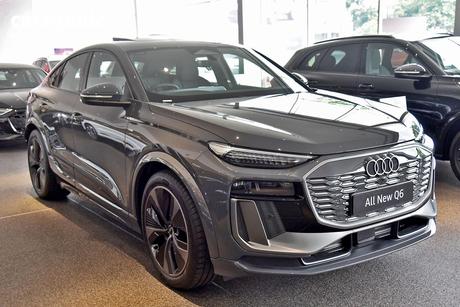Grey 2025 Audi Q6 E-Tron Wagon Quattro