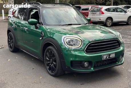 Green 2020 Mini Countryman Wagon Cooper