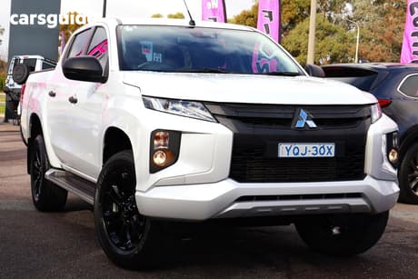 White 2022 Mitsubishi Triton Double Cab Pick Up Glx-R (4X2)