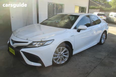 White 2022 Toyota Camry Sedan Ascent Sport Hybrid