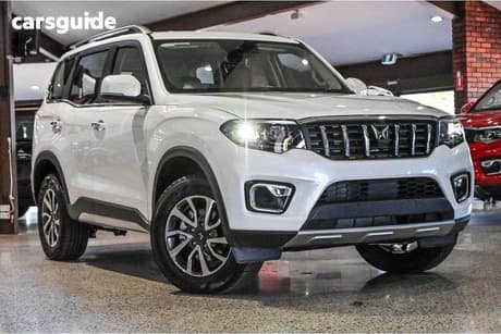 White 2025 Mahindra Scorpio-N Wagon Z8L