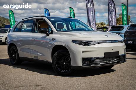 Grey 2025 Leapmotor C10 SUV REEV ULTRA HYBRID STYLE R