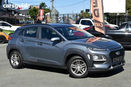 Silver 2017 Hyundai Kona Wagon Active