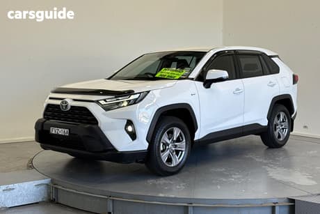 White 2025 Toyota RAV4 Wagon Gx (2Wd) Hybrid
