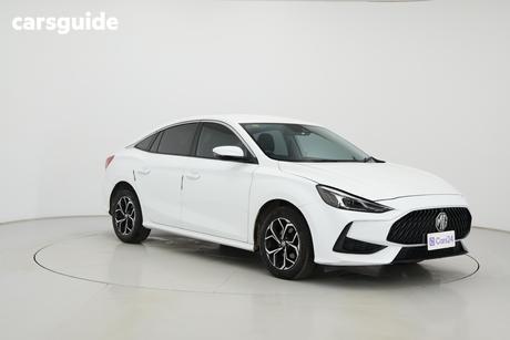 White 2023 MG MG5 Sedan Vibe