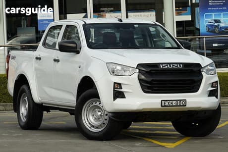 White 2022 Isuzu D-MAX Crew Cab Utility Sx (4X4)