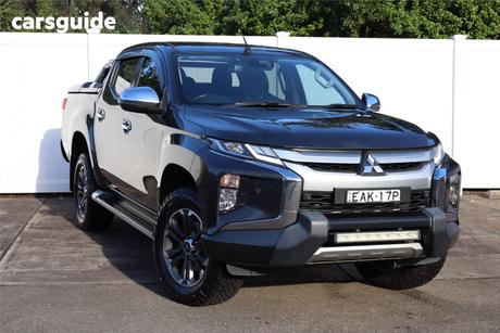 Grey 2018 Mitsubishi Triton Double Cab Pick Up Gls (4X4) Premium