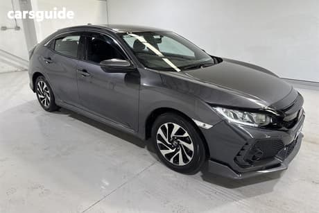 Silver 2018 Honda Civic Hatchback Vti-S