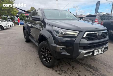 Black 2022 Toyota Hilux Double Cab Pick Up Rogue (4X4)