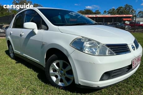 White 2007 Nissan Tiida Sedan St-L
