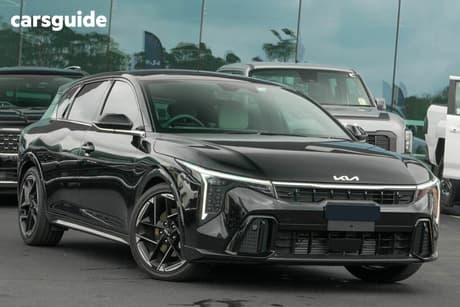 Black 2025 Kia K4 Sedan Gt-Line