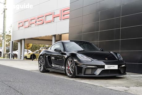 Black 2019 Porsche 718 Coupe Cayman Gt4
