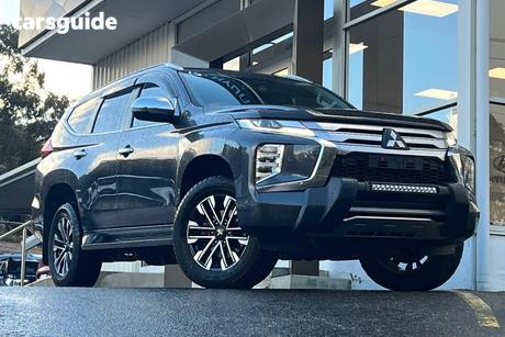 Grey 2021 Mitsubishi Pajero Sport Wagon Exceed (4Wd) 7 Seat
