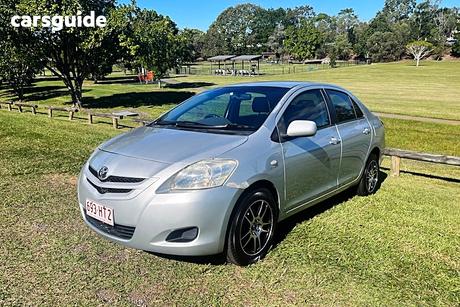 Silver 2007 Toyota Yaris Sedan Yrs