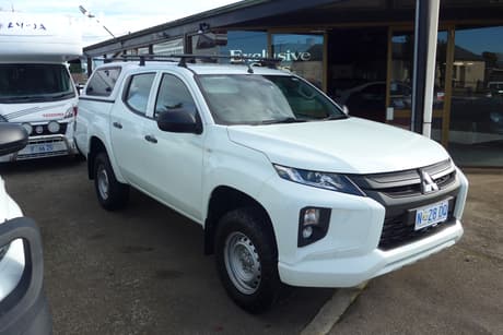 White 2021 Mitsubishi Triton Double Cab Pick Up Glx Adas (4X4)