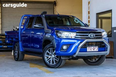 Blue 2017 Toyota Hilux Dual Cab Chassis Sr (4X4)