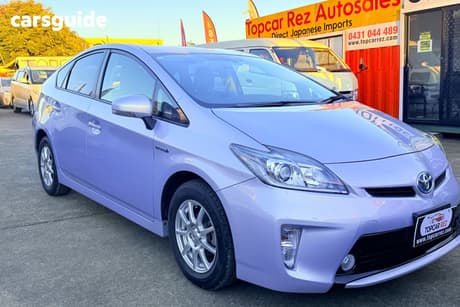 Silver 2015 Toyota Prius Hatchback I-Tech Hybrid
