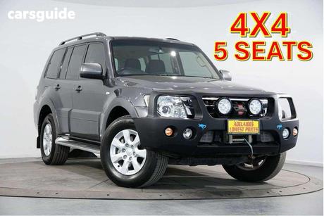 Silver 2018 Mitsubishi Pajero Wagon Glx Lwb (4X4)