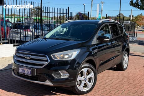 Black 2018 Ford Escape Wagon Trend (Awd)