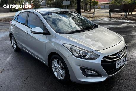 Silver 2013 Hyundai I30 Hatchback Premium
