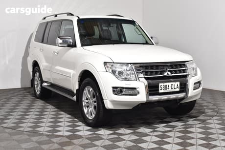 White 2018 Mitsubishi Pajero Wagon Exceed Lwb (4X4)