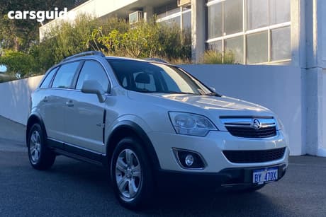 White 2012 Holden Captiva SUV 5 (FWD) CG MY12