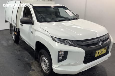 2019 Mitsubishi Triton Glx