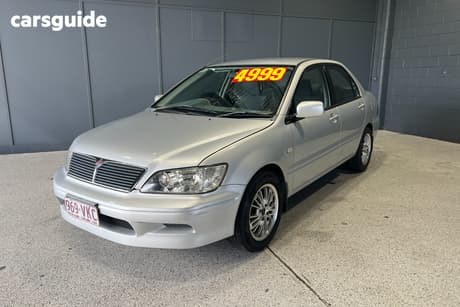 Silver 2002 Mitsubishi Lancer Sedan Ls