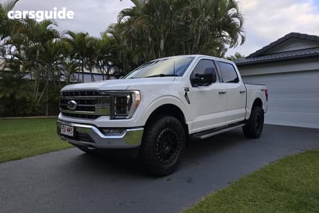 White 2023 Ford F150 Double Cab Pick Up Lariat Swb (4Wd)