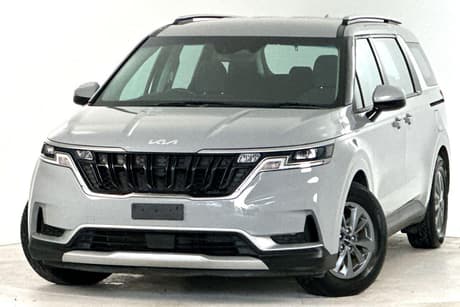 Silver 2023 Kia Carnival Wagon S