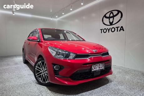 Red 2020 Kia RIO Hatchback Sport