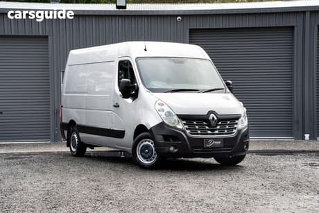 Silver 2016 Renault Master Van Mwb Mid