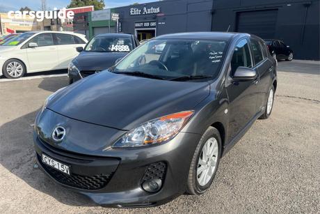 Grey 2012 Mazda 3 Hatchback Maxx Sport