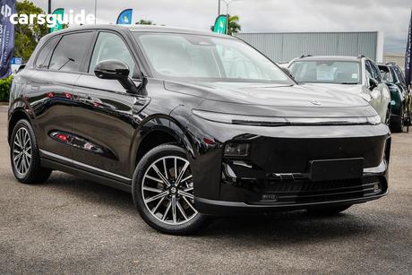 Black 2026 Leapmotor B10 SUV DESIGN LR R
