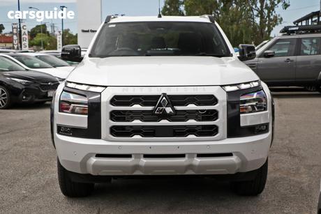 White 2025 Mitsubishi Triton Double Cab Pick Up Gsr (4X4)