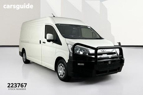 White 2021 Toyota HiAce Van Slwb