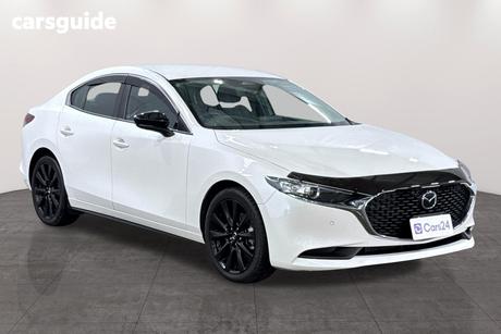 White 2023 Mazda 3 Sedan G25 Evolve Sp