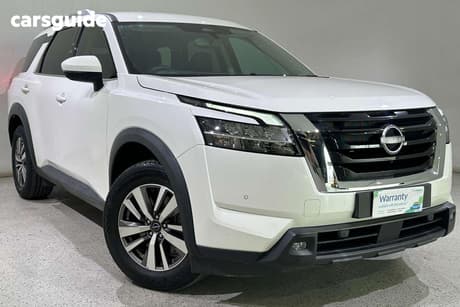 White 2023 Nissan Pathfinder Wagon Ti (4Wd)